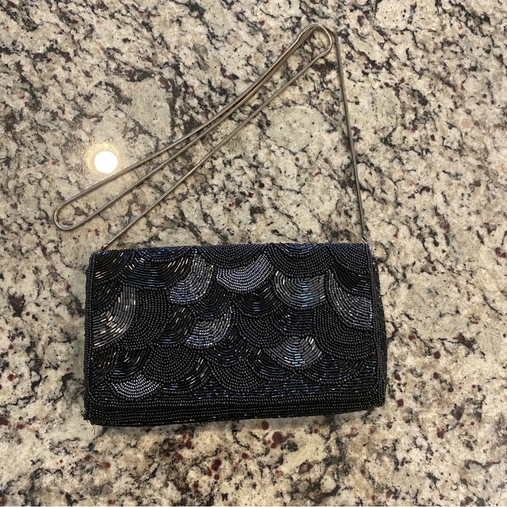Vintage La Regale Black Beaded Clutch With Silver Chain